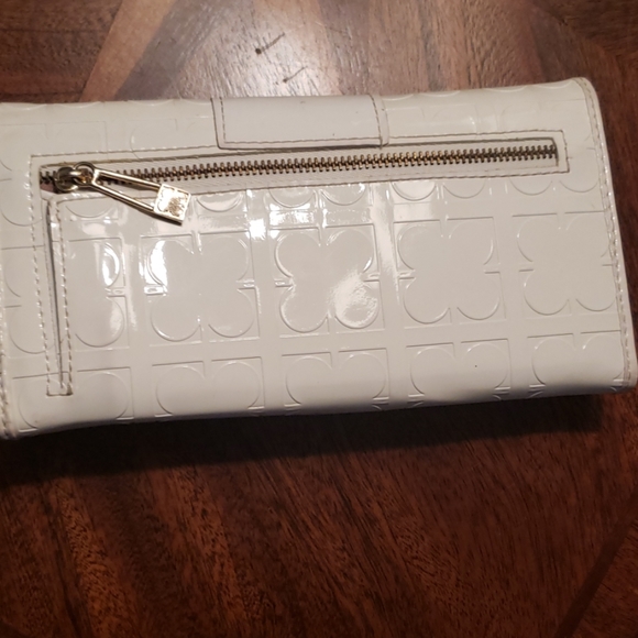 SALE -  Liz Clabourne Wallet - Picture 4 of 7